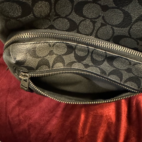 Coach Charter Backpack In Signature Canvas - Picture 7 of 8